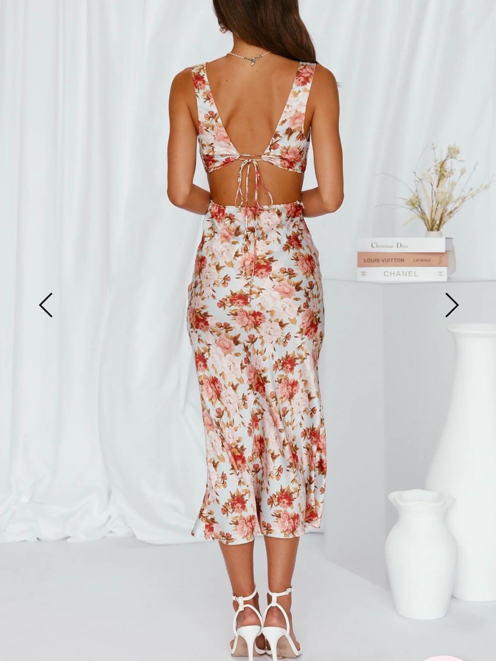 Hello Molly US 6 Light Blue Floral V-Neck Maxi Dress - Picture 3 of 10